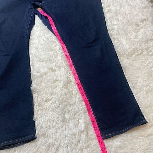 Levis 311 Shaping Skinny Mid Rise Stretch Dark Blue Jeans Size 24W - Picture 5 of 9